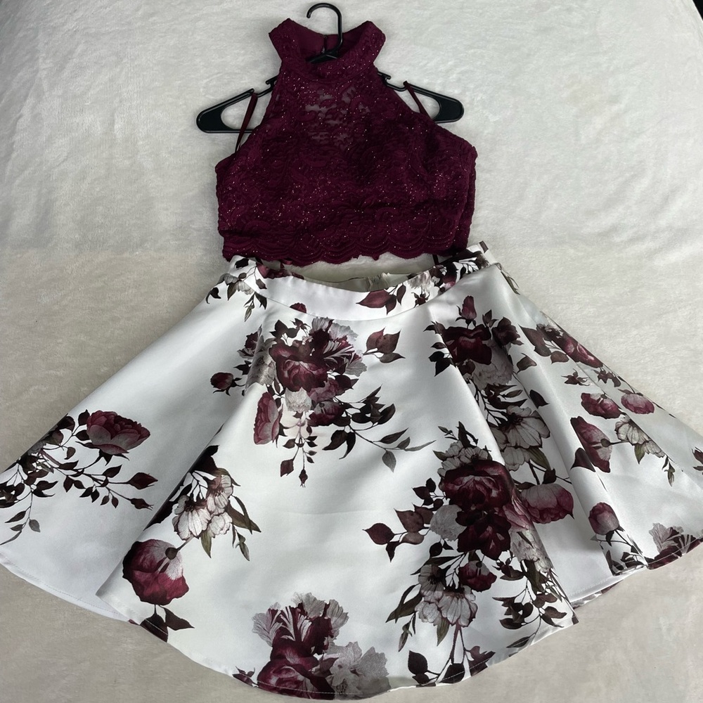 Size 11 two piece dress like new. Smoke free home.